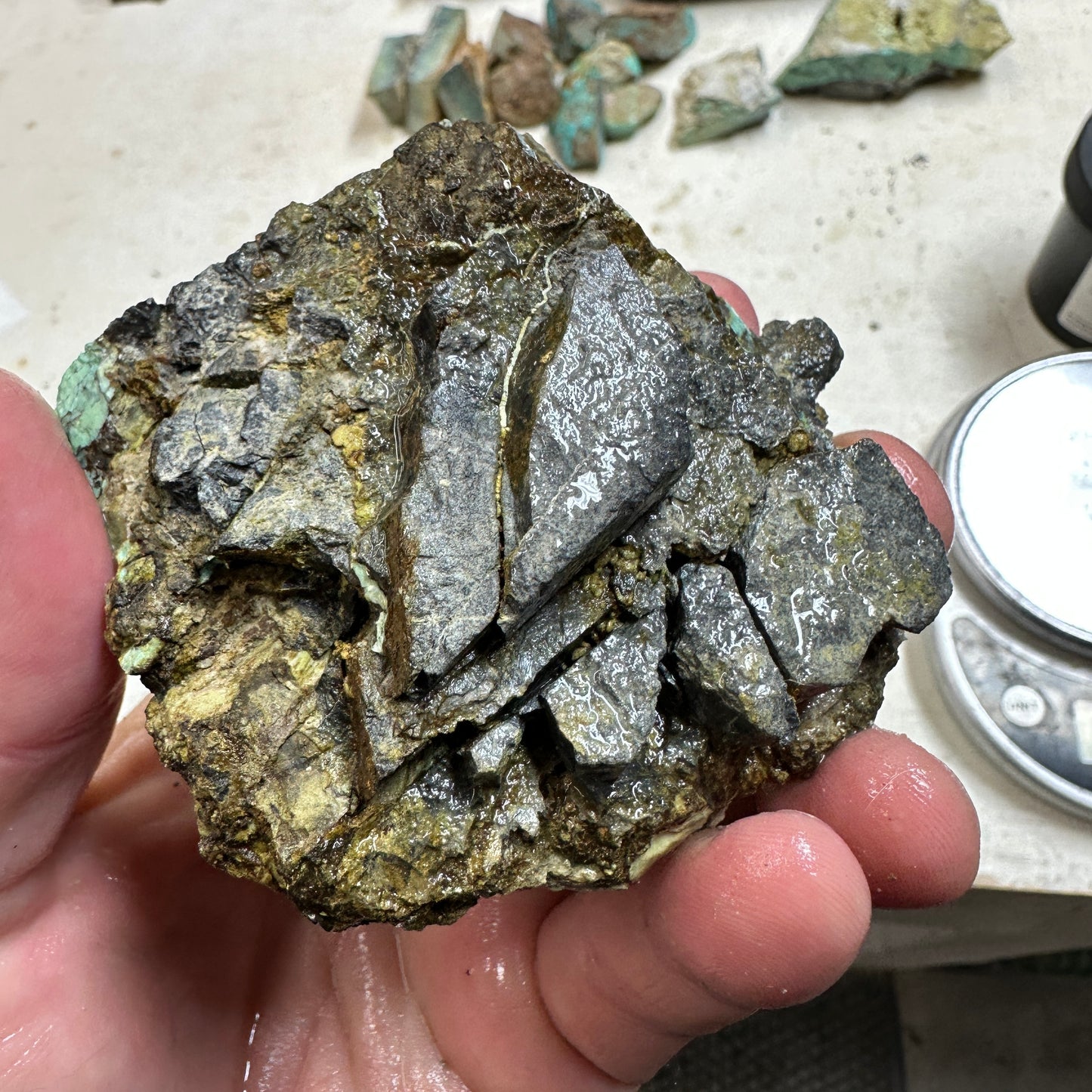 BROKEN ARROW VARISCITE Rough - 330 grams