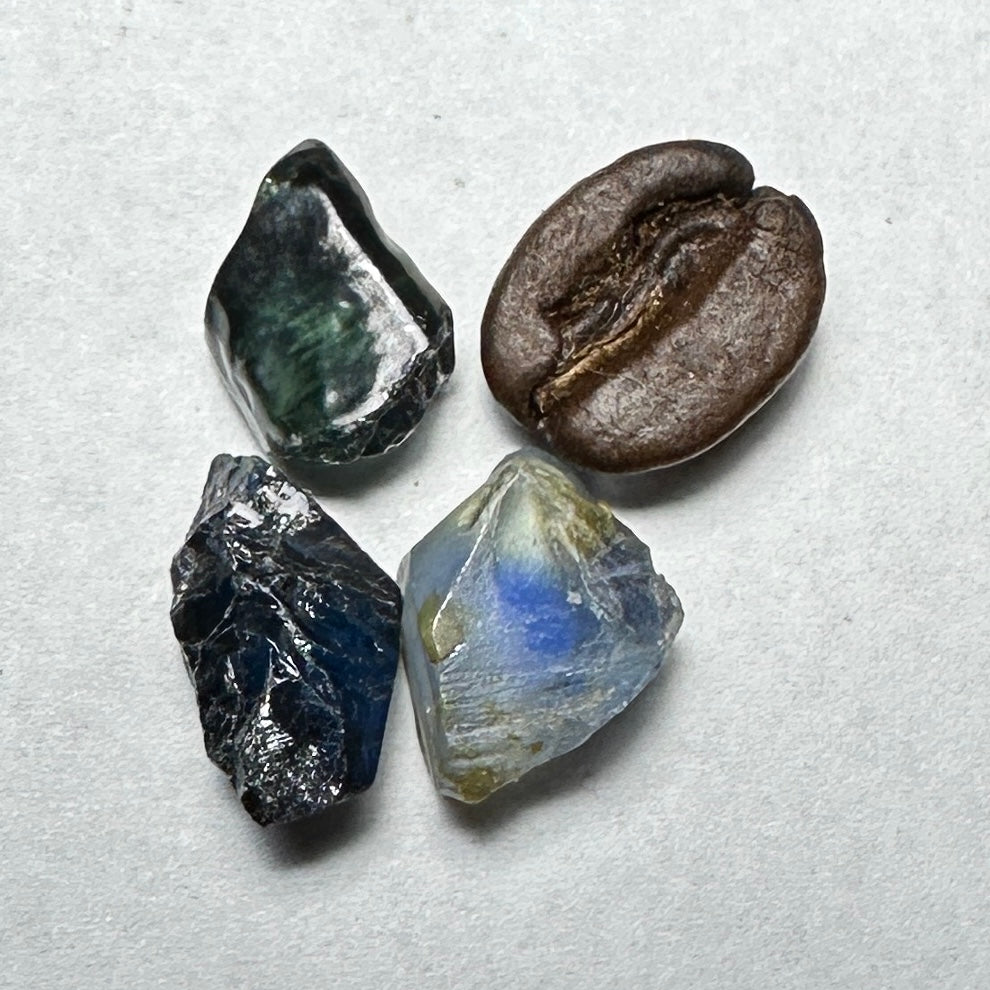 GOMBE SAPPHIRE 3pcs., 2.56g Facet Rough Parcel
