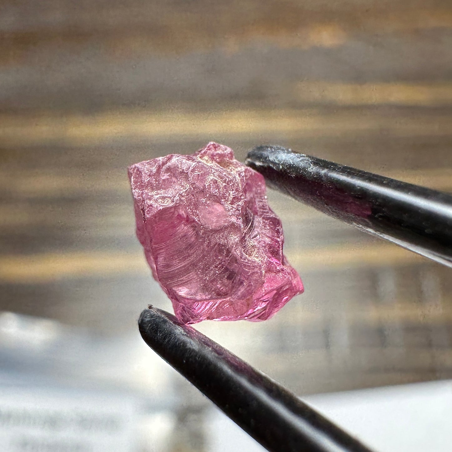 MAHENGE SPINEL 4pcs., 1.65g Facet Rough Parcel