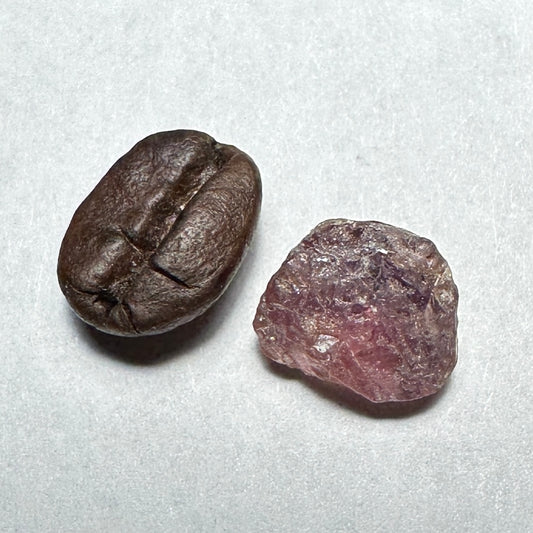 4.11ct UMBA SAPPHIRE Facet Rough