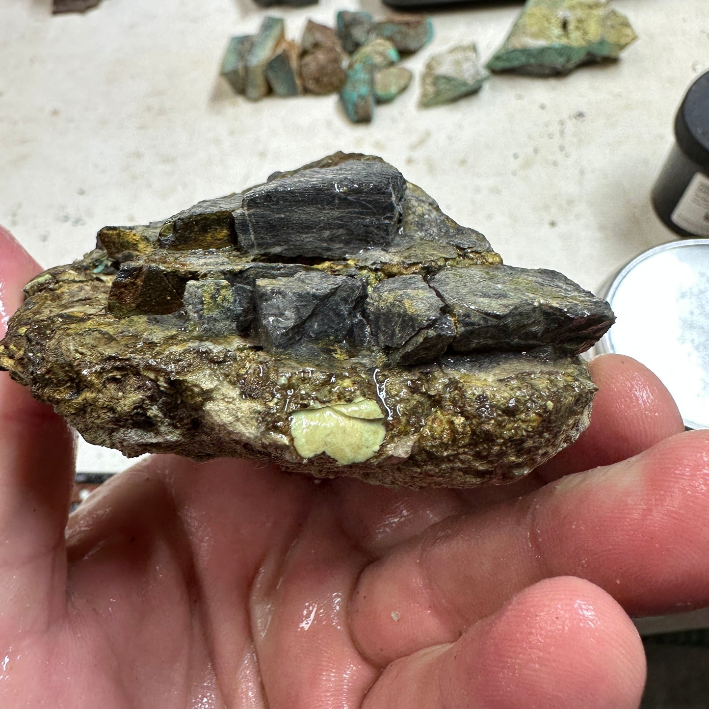 BROKEN ARROW VARISCITE Rough - 330 grams