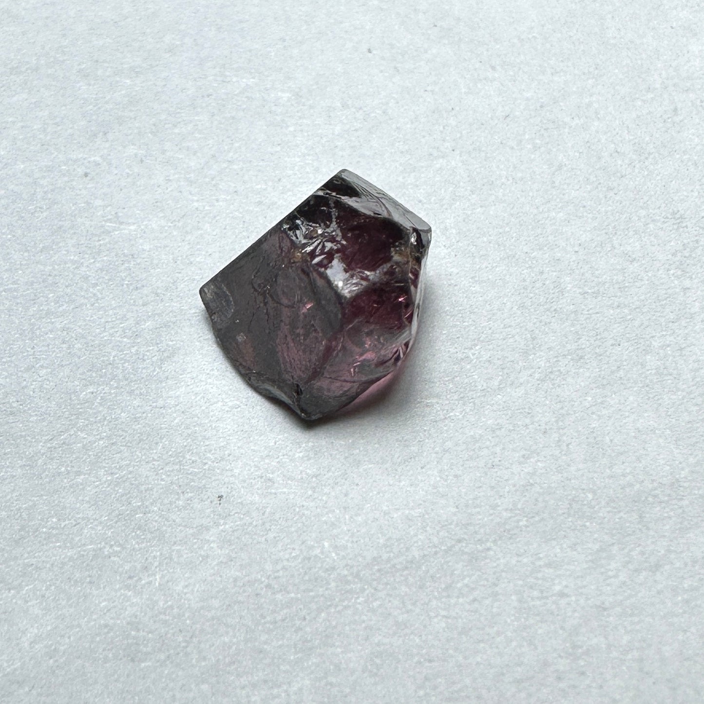 2.84ct Lavender SPINEL Facet Rough