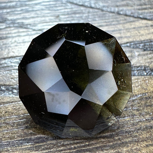12.4ct MOLDAVITE Faceted Stone MLD001