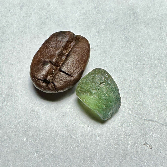 2.66ct SONGEA SAPPHIRE Facet Rough