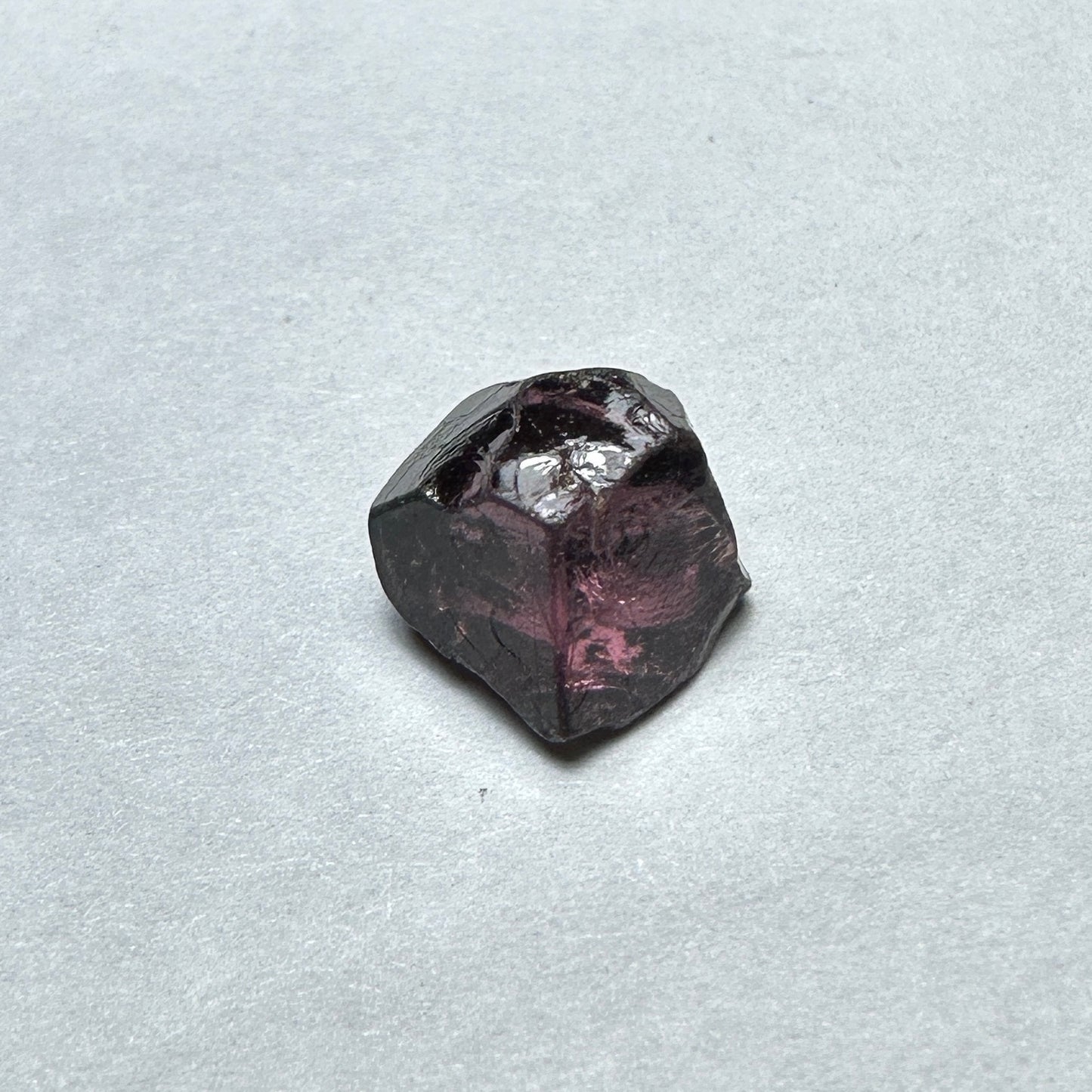 2.84ct Lavender SPINEL Facet Rough