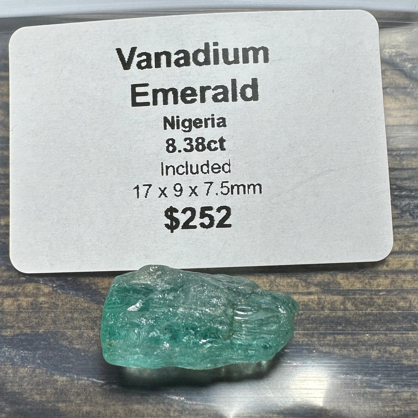 8.38ct VANADIUM EMERALD Facet Rough