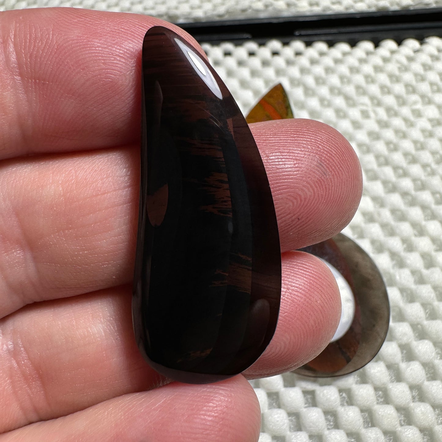 RED RIBBON OBSIDIAN cabochon