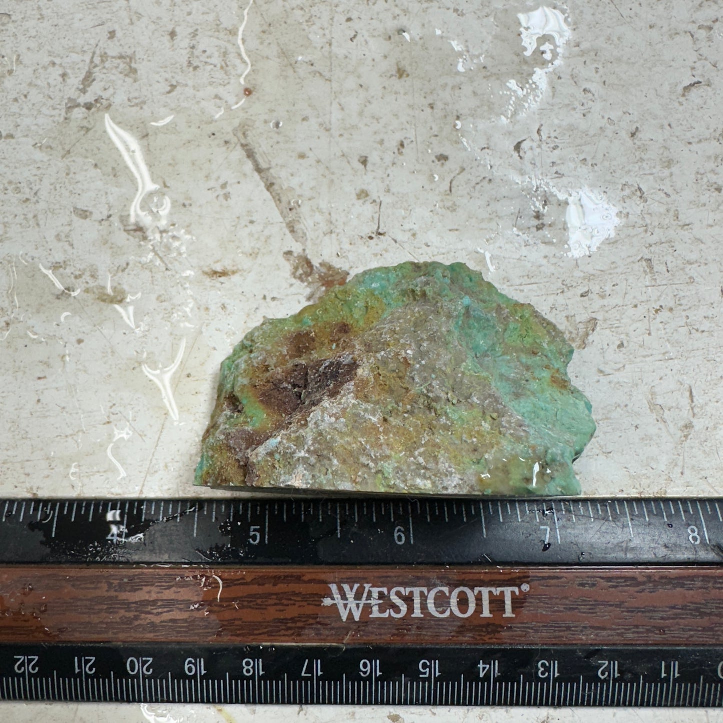 STELLA BLUE TURQUOISE Faced Rough - 77 grams