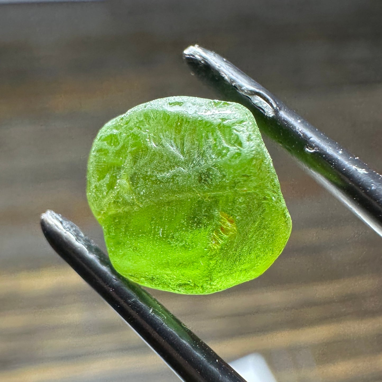 GOGO PERIDOT 3pcs., 3.83g Facet Rough Parcel